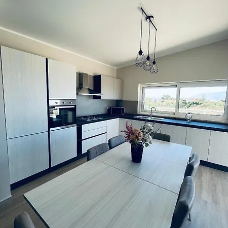 Lombardo Luxury Villa Balestrate
