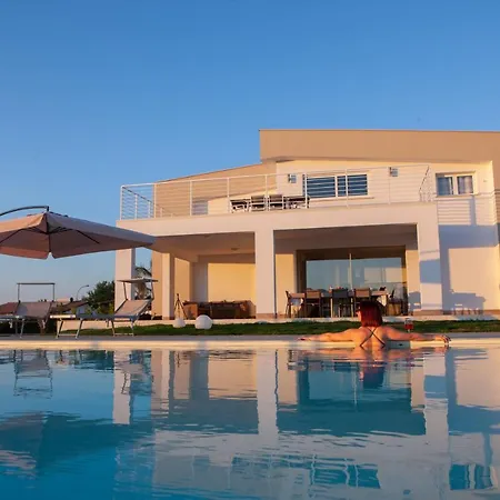 Villa Lombardo Luxury