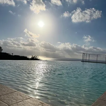 Lombardo Luxury Villa
